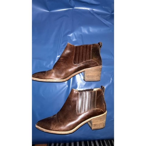 Madewell Brown Distressed Heeled Booties  8 1/2 - Picture 1 of 5